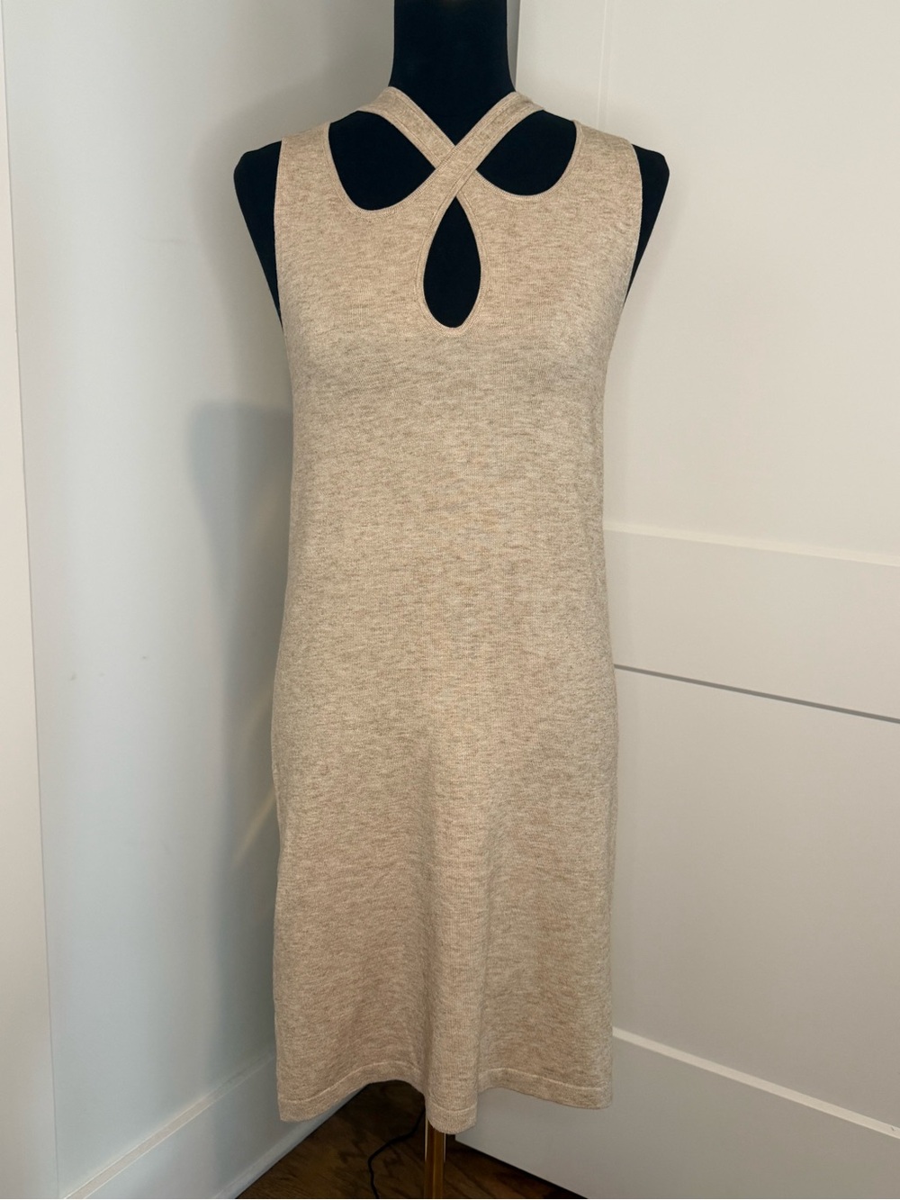 Hem & Thread Cross-Strap Keyhole Knit Dress